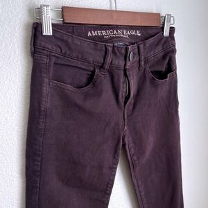 American Eagle Outfitters Womens Size 2R Super Stretch Jegging Maroon Pants